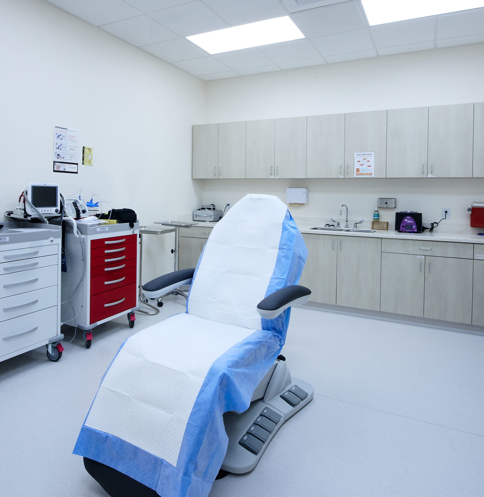 Treatment room chair